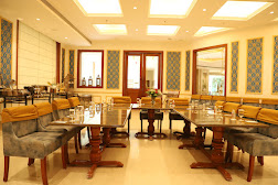 Hotel Chandela Khajuraho, 5-star hotel